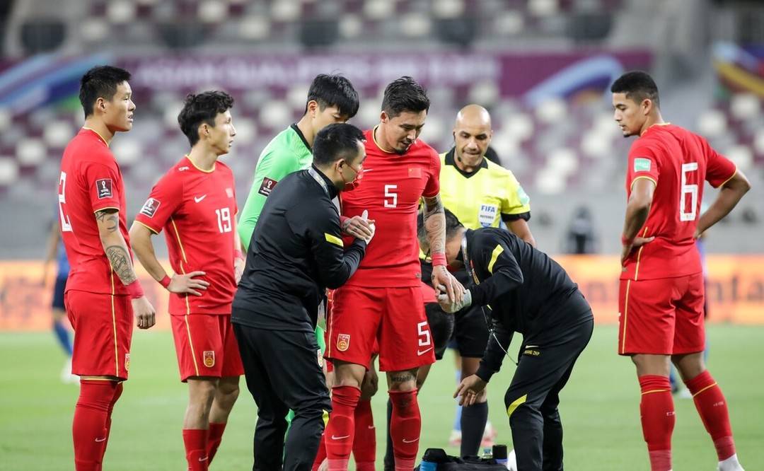 摔跤超级杯,岭北海豚队与荆楚铁骑队读秒扳平,体能对抗拉满!球迷期待下一战的简单介绍-开云官网